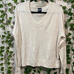GAP Cream V-Neck Sweater